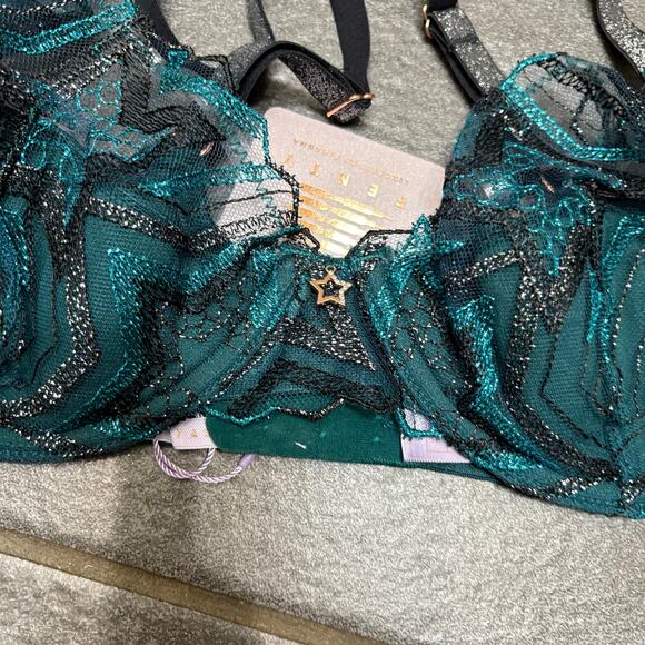 Savage X Fenty Shining Star Embroidered Half Cup Plunge Bra Wildflower Blue 36C - Picture 5 of 10
